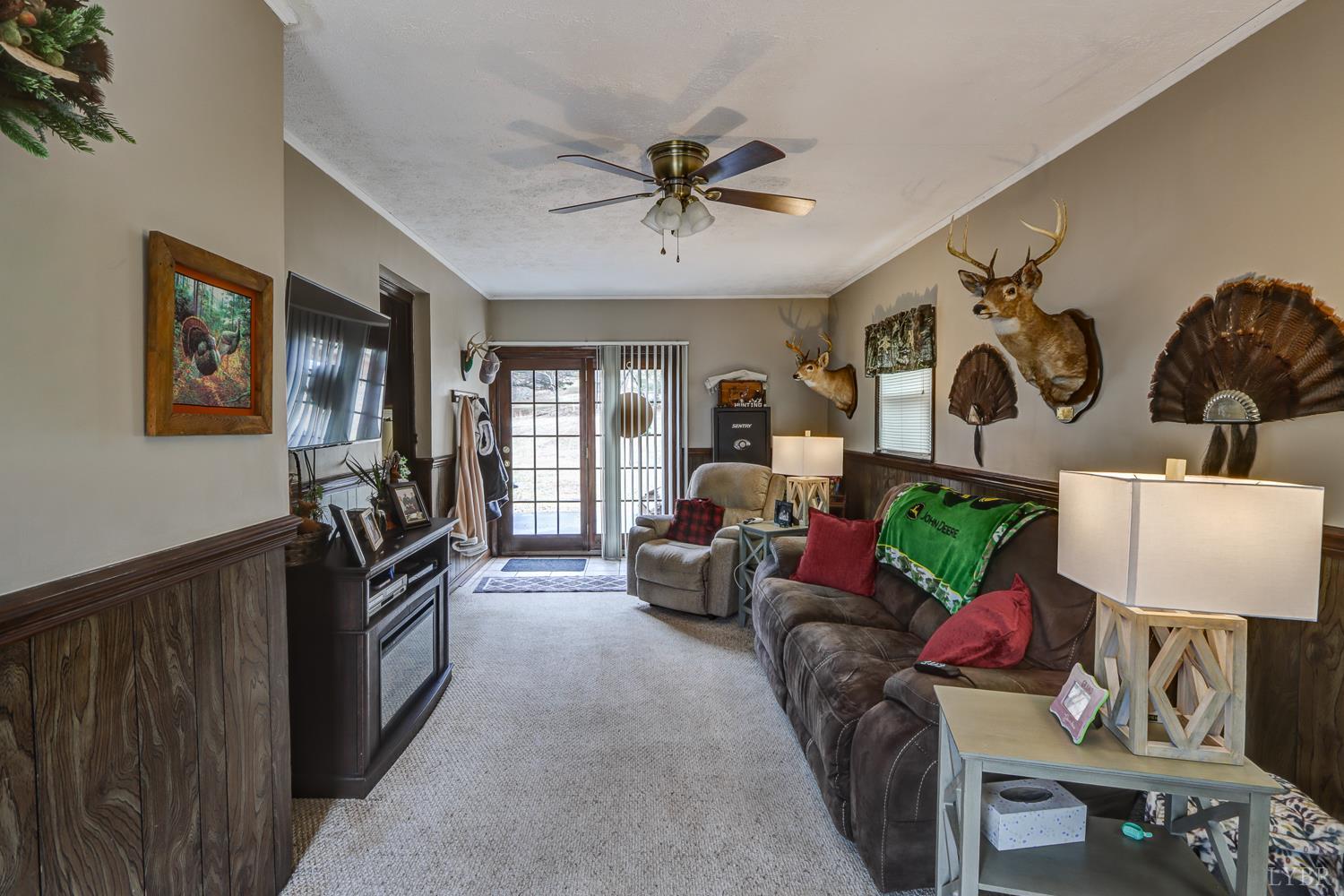 7143 Gladys Road Altavista, VA 24517 - Photo 17 of 48