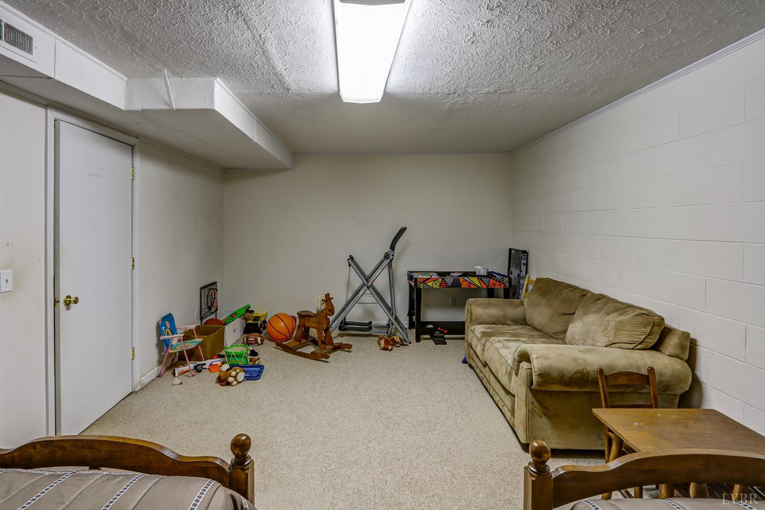 7143 Gladys Road Altavista, VA 24517 - Photo 32 of 48