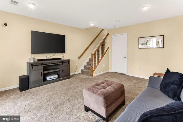 $765,000 | 6209 William Edgar Drive, Alexandria, VA 22310