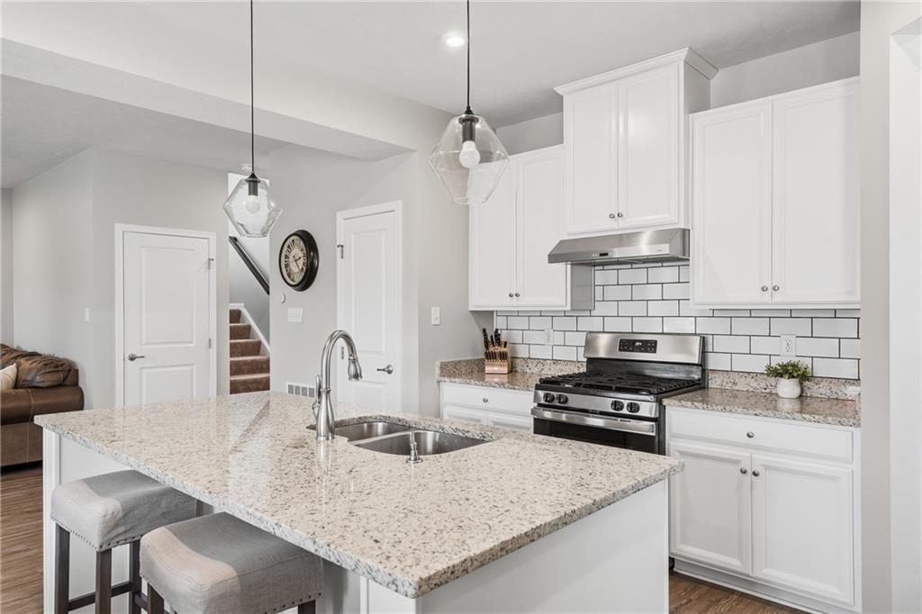 1001 Blackhawk Road Valencia, PA 16059 - Photo 10 of 44