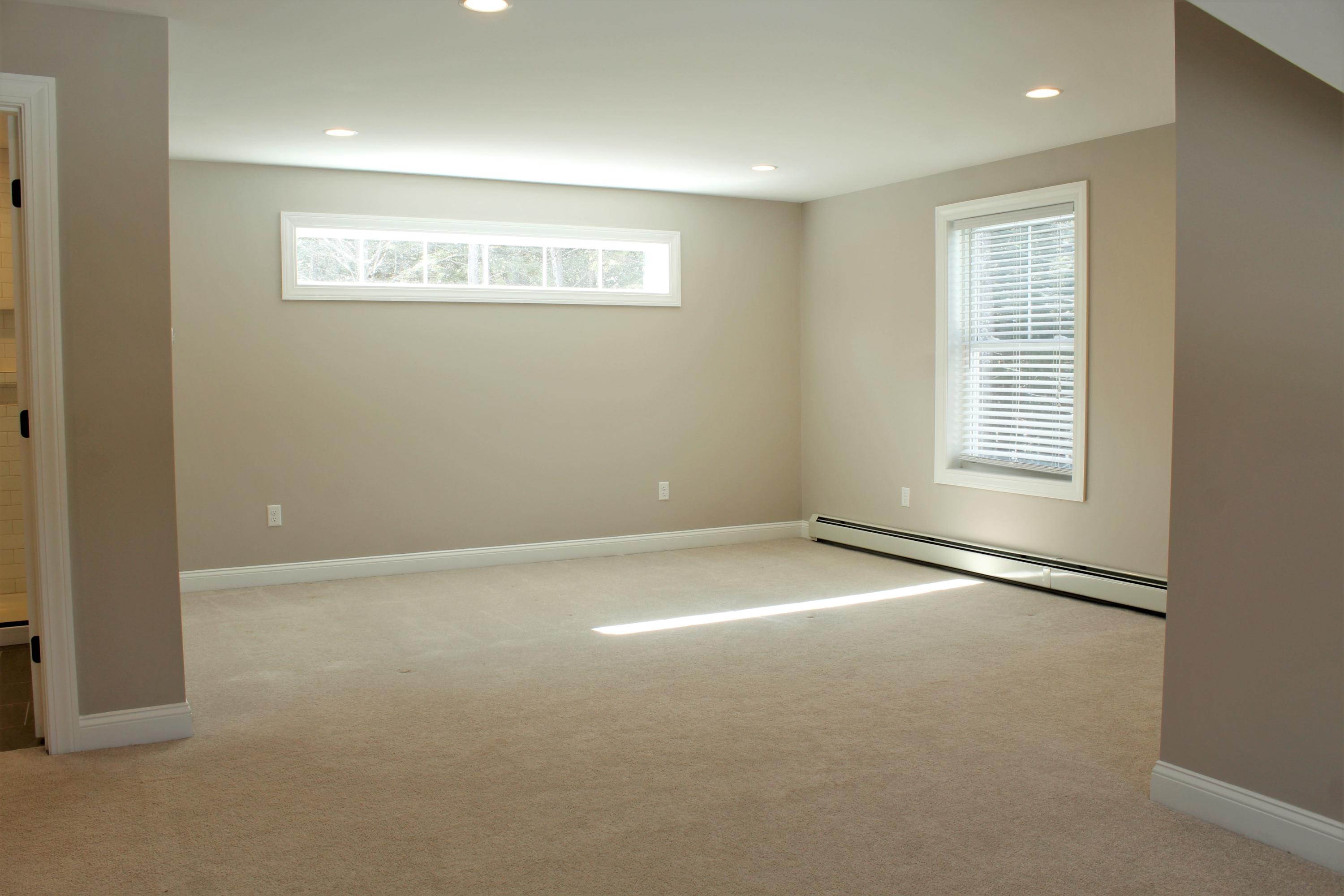 42 Andrea Way Cumberland Center, ME 04021 - Photo 27 of 59 25