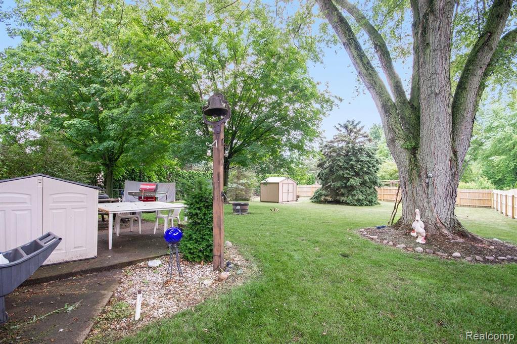 48240 Sugarbush Road Chesterfield, MI 48047 - Photo 22 of 28