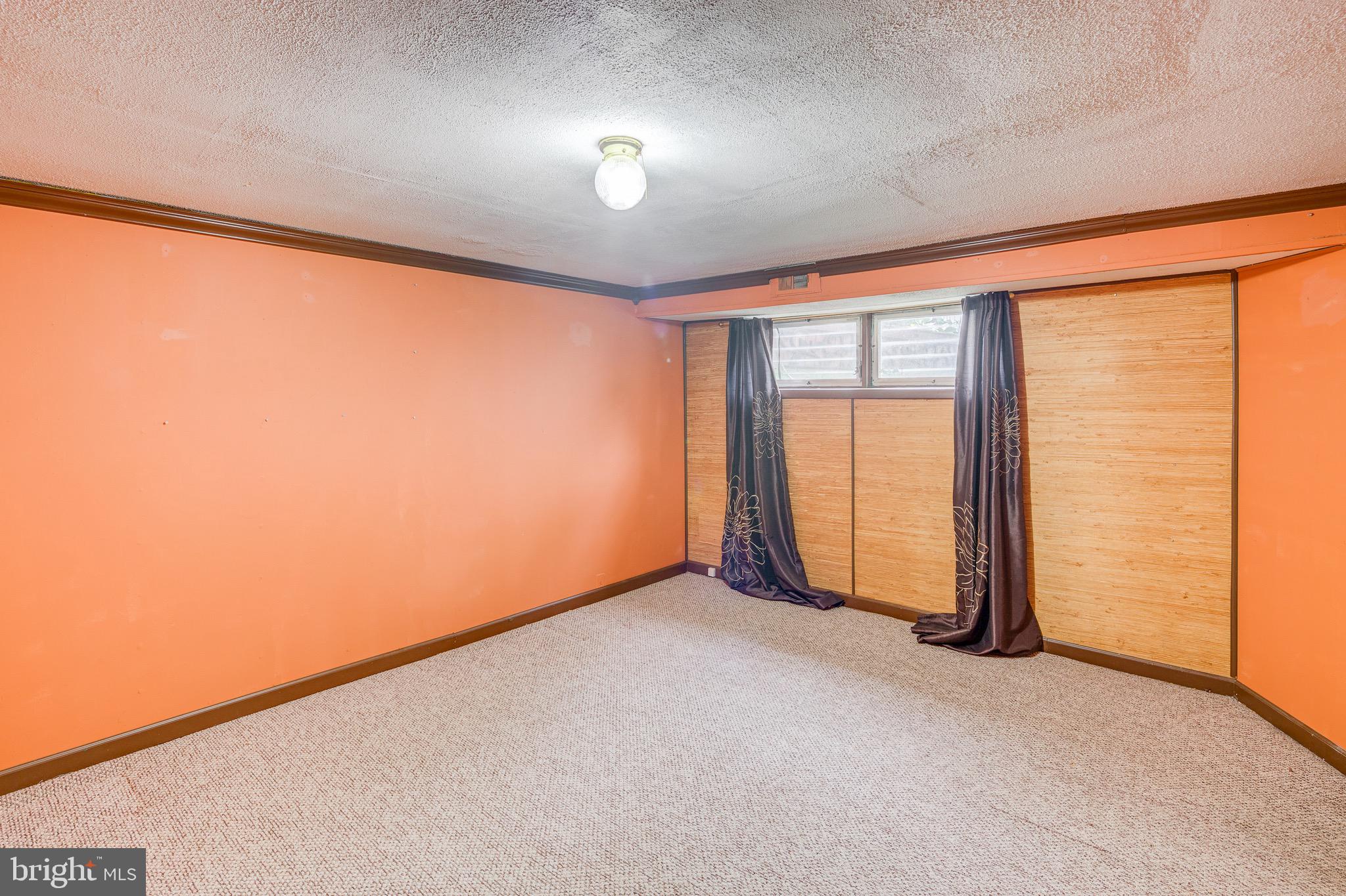 2832 Shelly Road Philadelphia, PA 19152 - Photo 14 of 23 Gallery Image 14