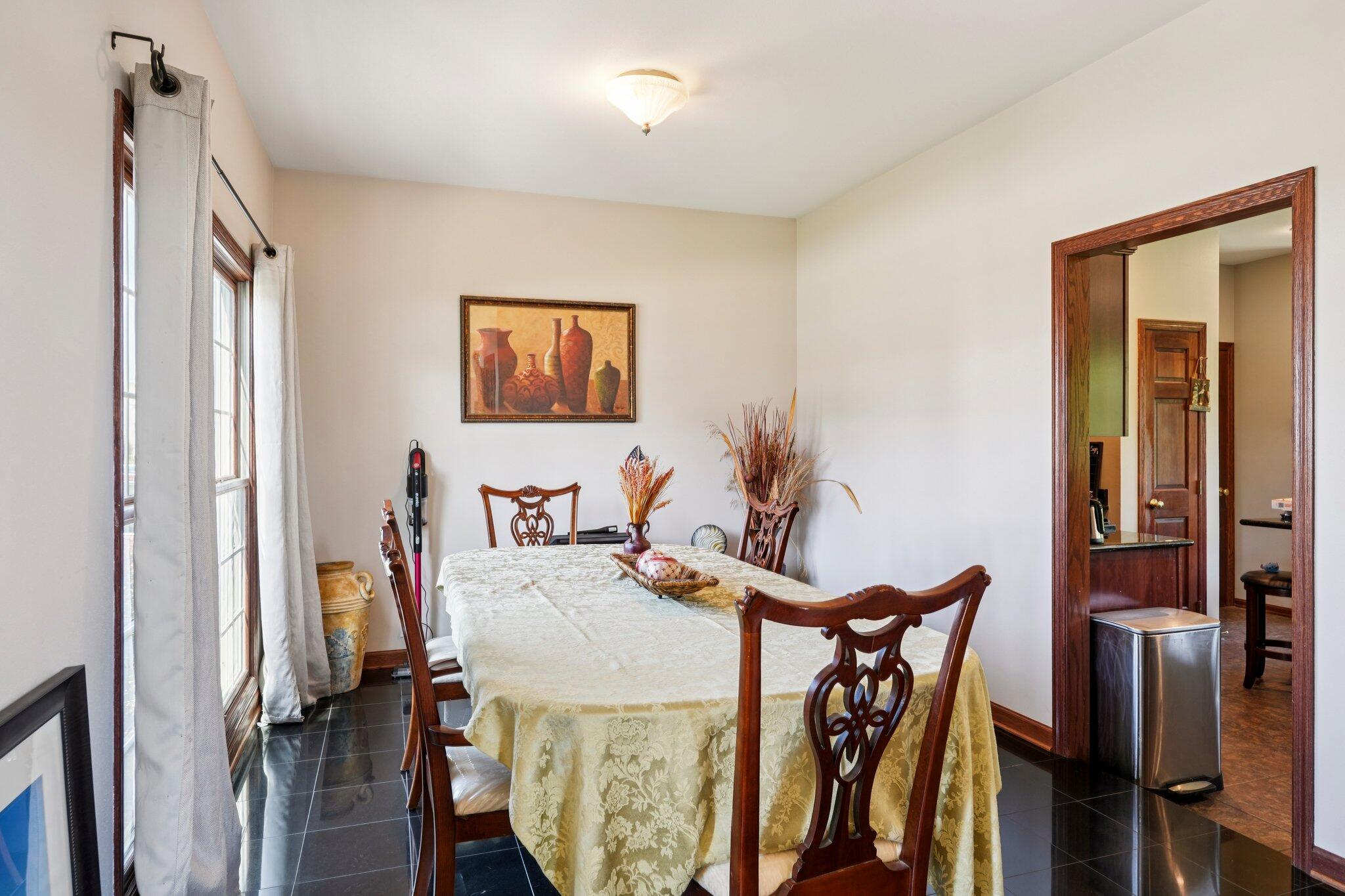 11267 14th Avenue Pleasant Prairie, WI 53158 - Photo 12 of 46 Dining Room