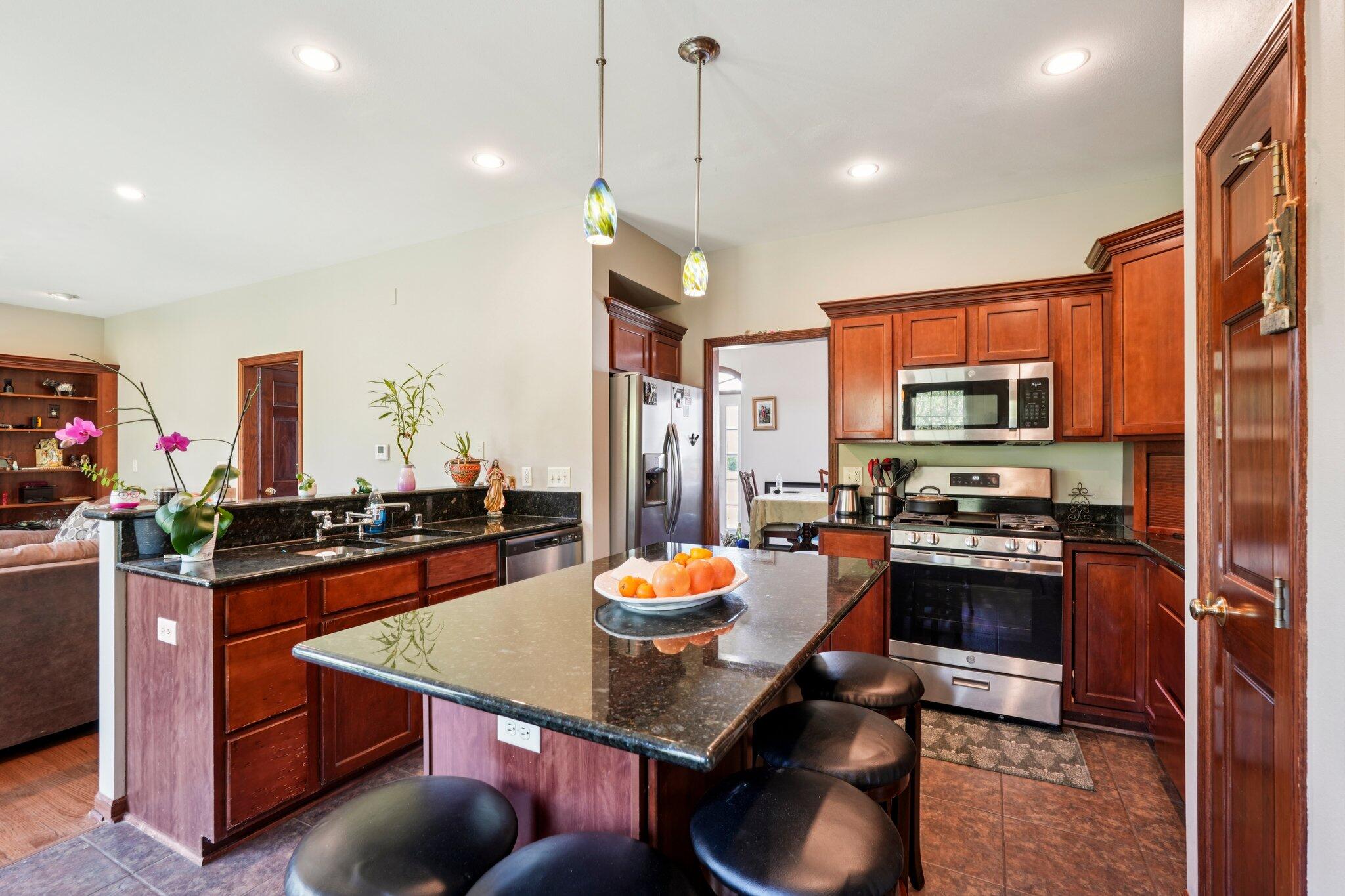 11267 14th Avenue Pleasant Prairie, WI 53158 - Photo 7 of 46 Kitchen