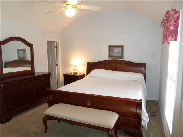 6445 Kelly Willis Road Greenbrier, TN 37073 - Photo 4 of 10 Gallery Image 4