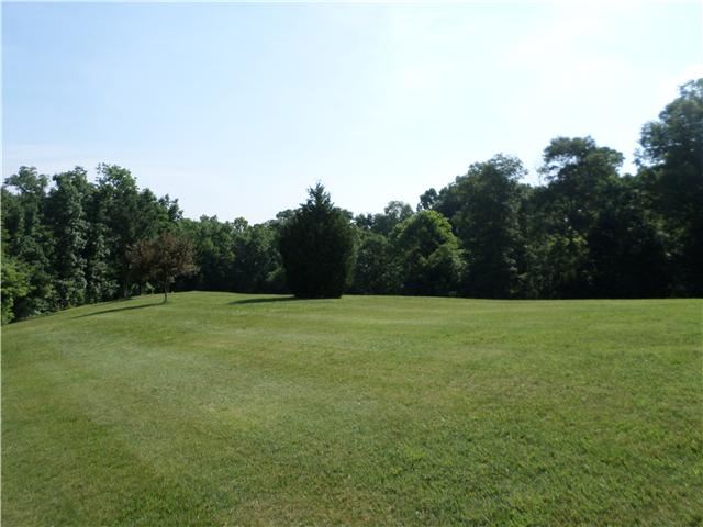 6445 Kelly Willis Road Greenbrier, TN 37073 - Photo 8 of 10 Gallery Image 8
