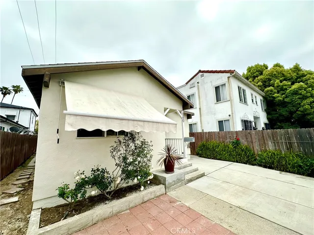 $1,150,000 | 140 South Vendome Street, Los Angeles, CA 90057