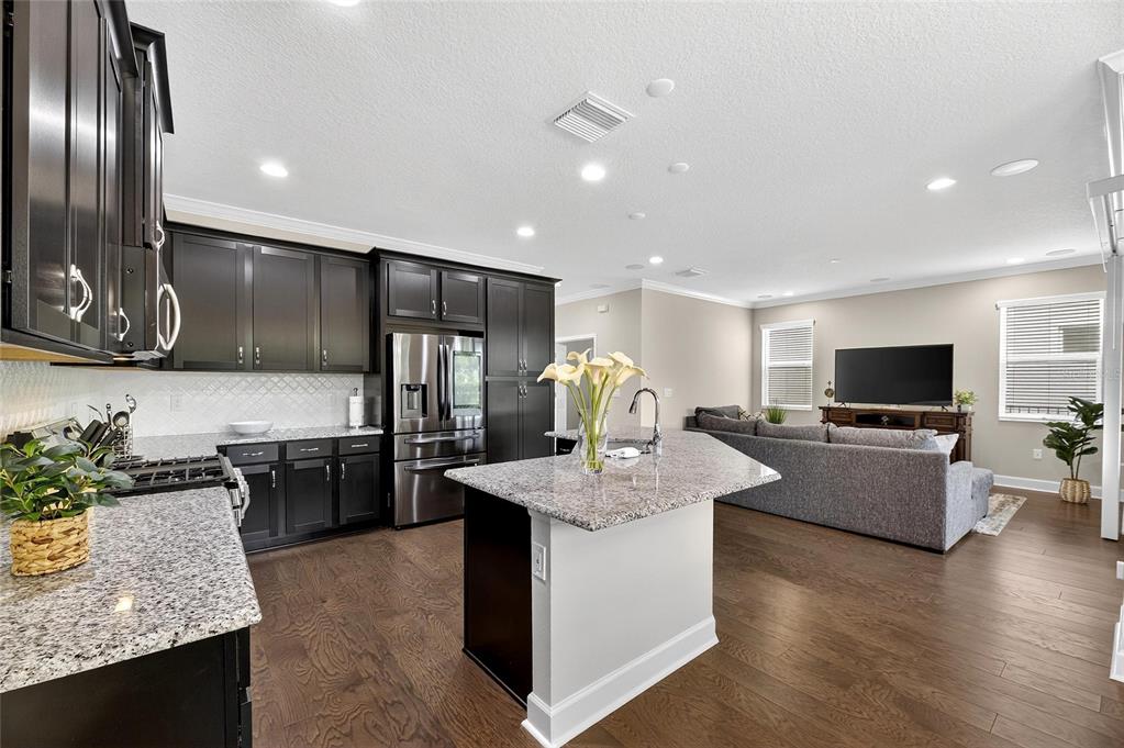 5534 Silver Sun Drive Apollo Beach, FL 33572 - Photo 17 of 76