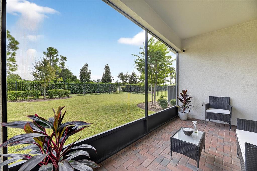 5534 Silver Sun Drive Apollo Beach, FL 33572 - Photo 3 of 76