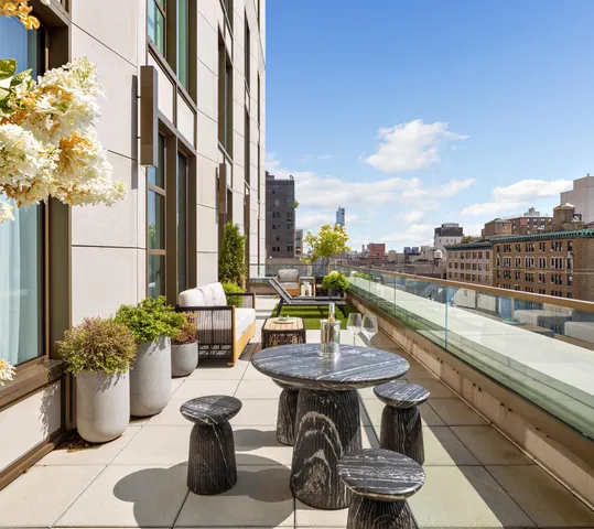 $12,900,000 | 251 West 91st Street, Unit 15A | Upper West Side