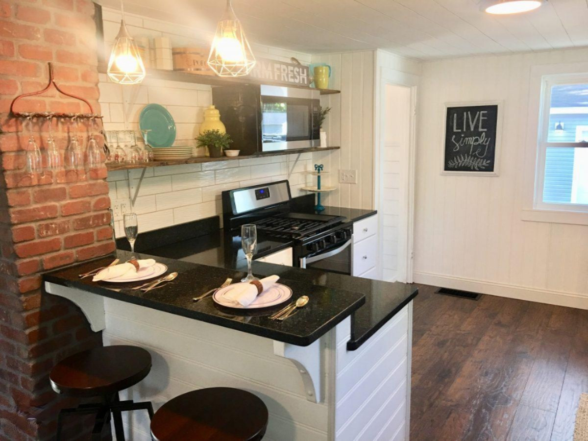 625 Sheridan Road St. Joseph, MI 49085 - Photo 4 of 22 406718-3