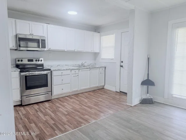 $1,500 | 10728 Old Kings Road, Jacksonville, FL 32219