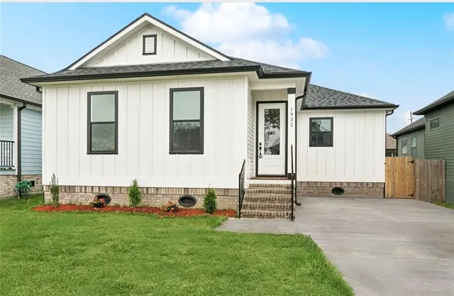 $359,000 | 1932 Rose Street, Arabi, LA 70032