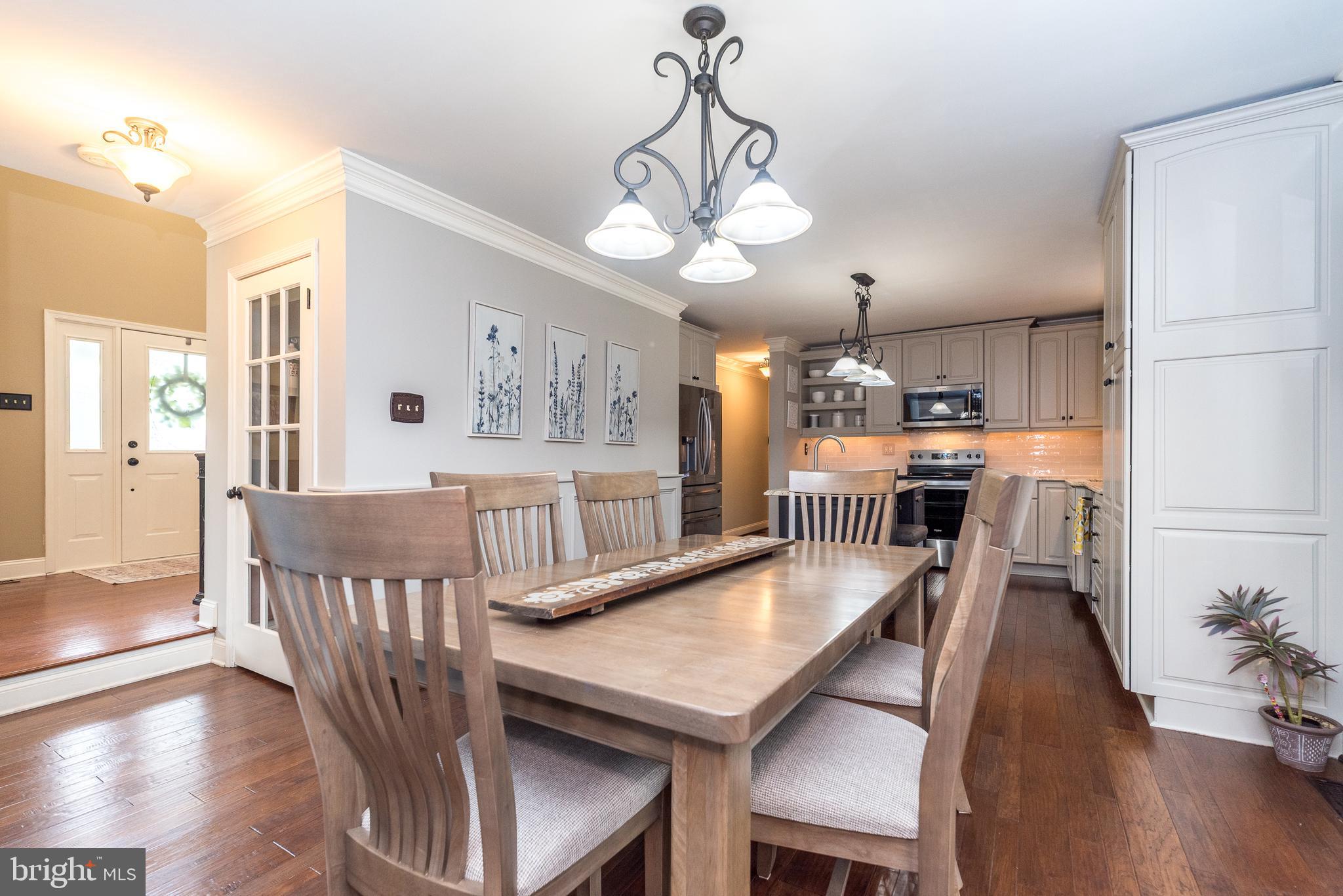 214 Broad Acres Road Lansdale, PA 19446 - Photo 17 of 65 Wainscoting