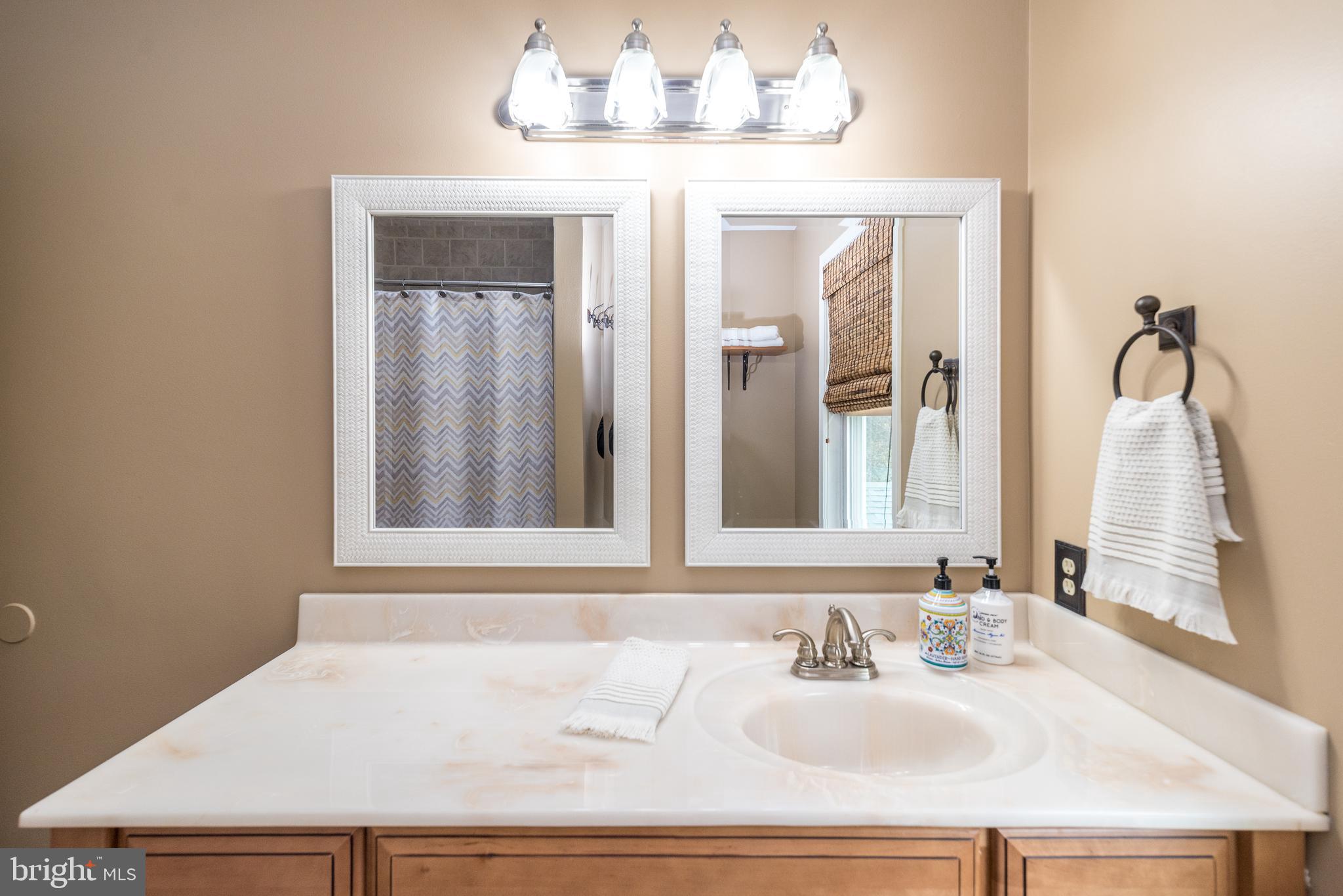 214 Broad Acres Road Lansdale, PA 19446 - Photo 42 of 65 Lots of Light