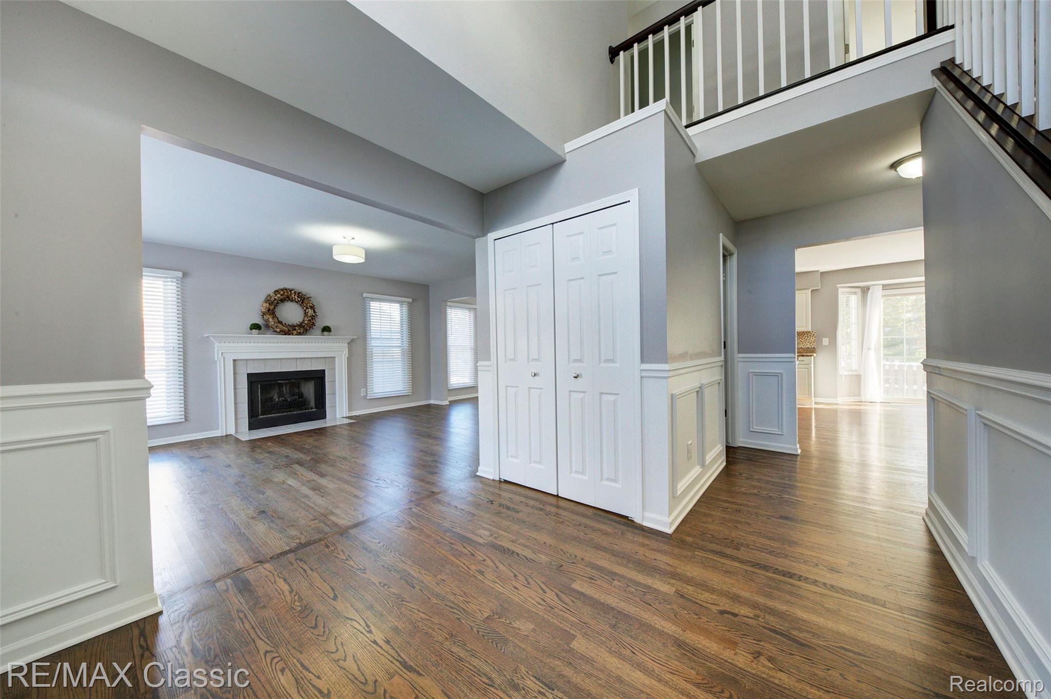 1014 Pointe Pl Boulevard Rochester, MI 48307 - Photo 12 of 80 930A3105_6_7.jpg