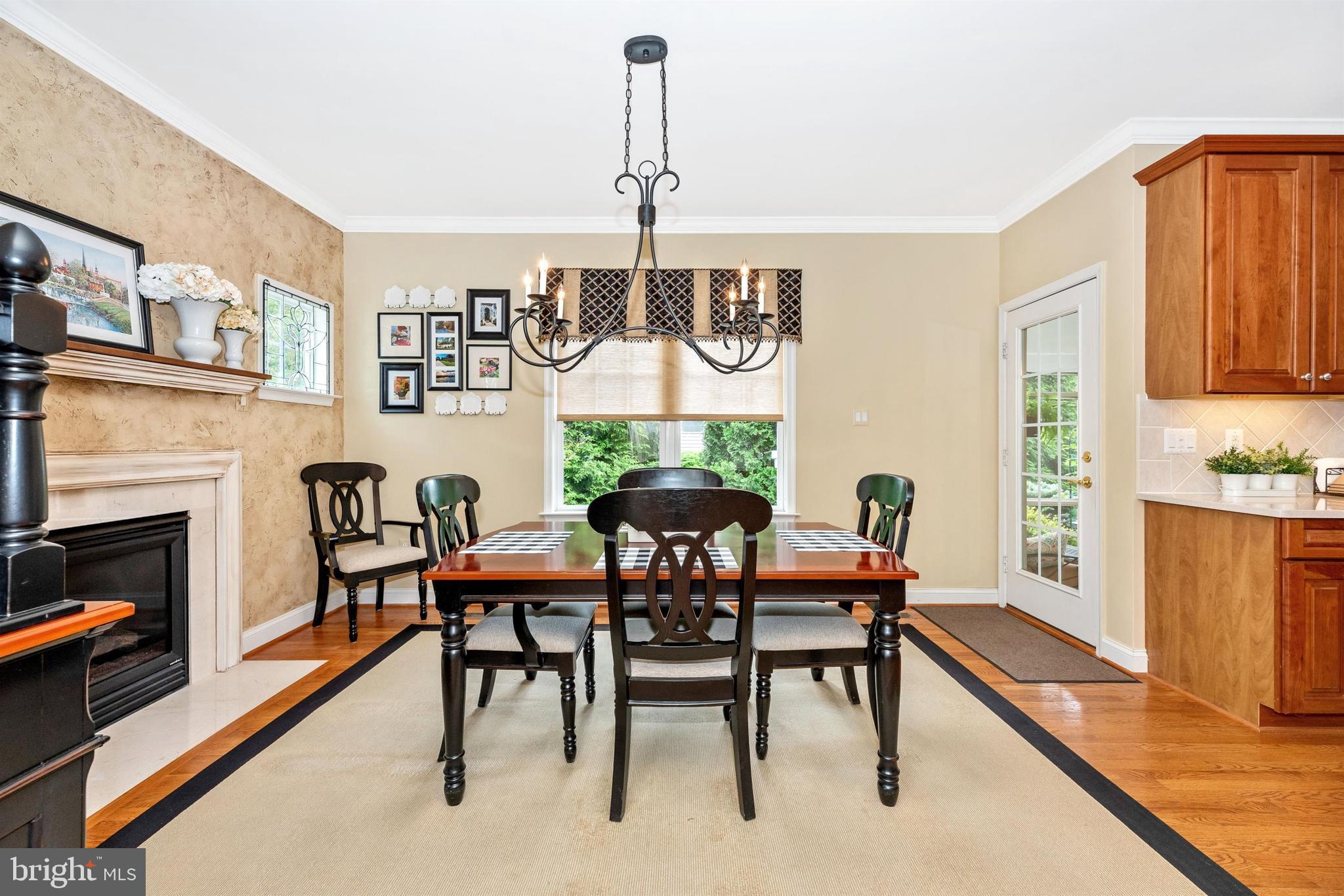 2675 Monocacy Ford Road Frederick, MD 21701 - Photo 23 of 75 Walks out to screened porch