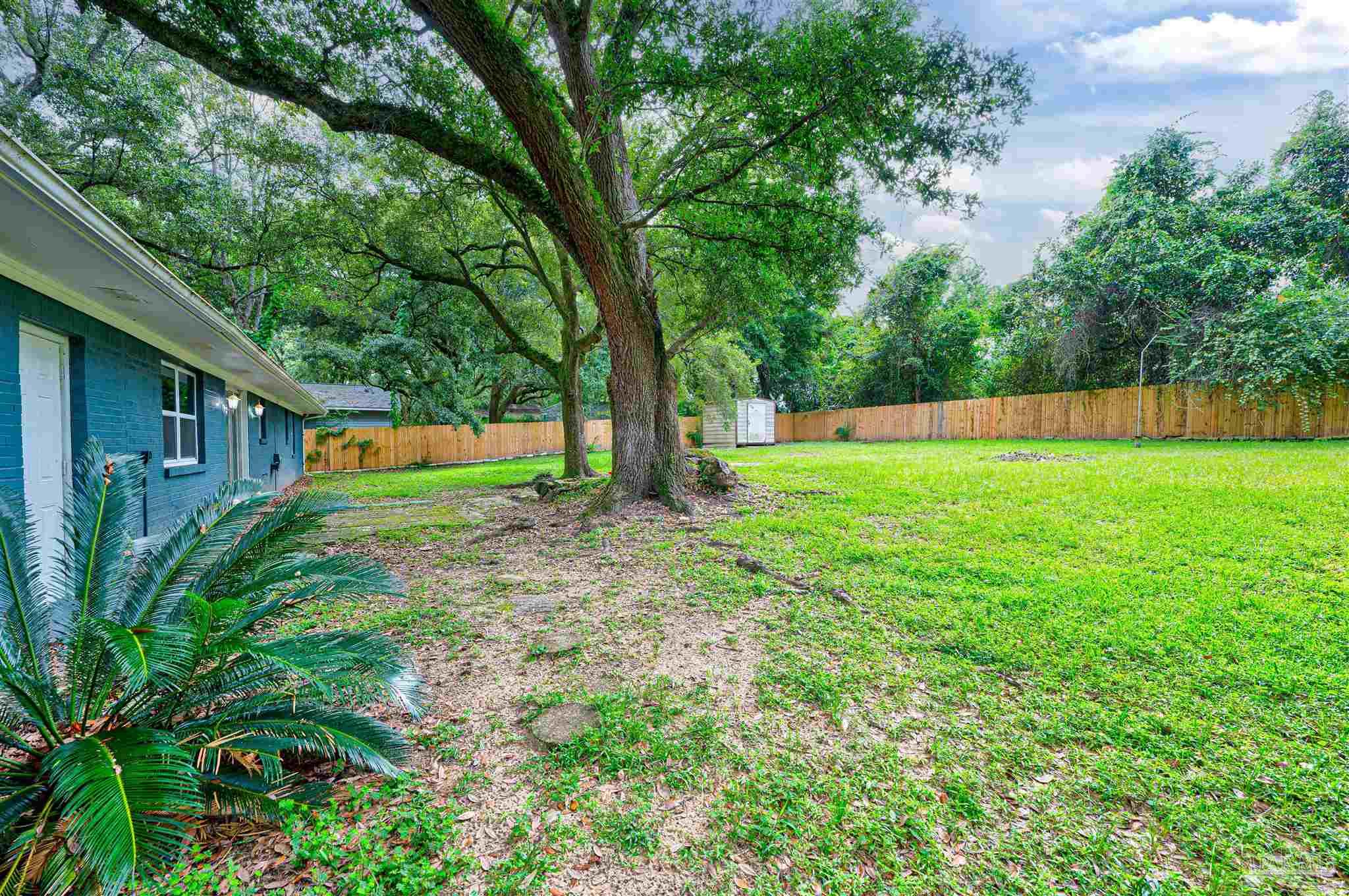 473 Ronda Street Pensacola, FL 32534 - Photo 12 of 50 Gallery Image 12