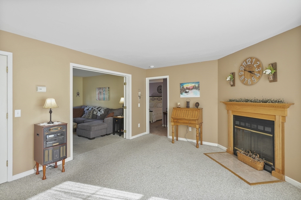 11 Maplewood Road Millbury, MA 01527 - Photo 9 of 27