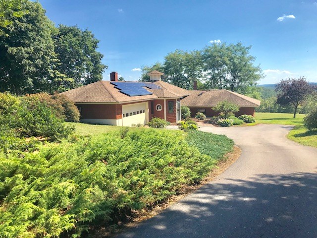 85 Morrill Road Canterbury, NH 03224 - Photo 1 of 30