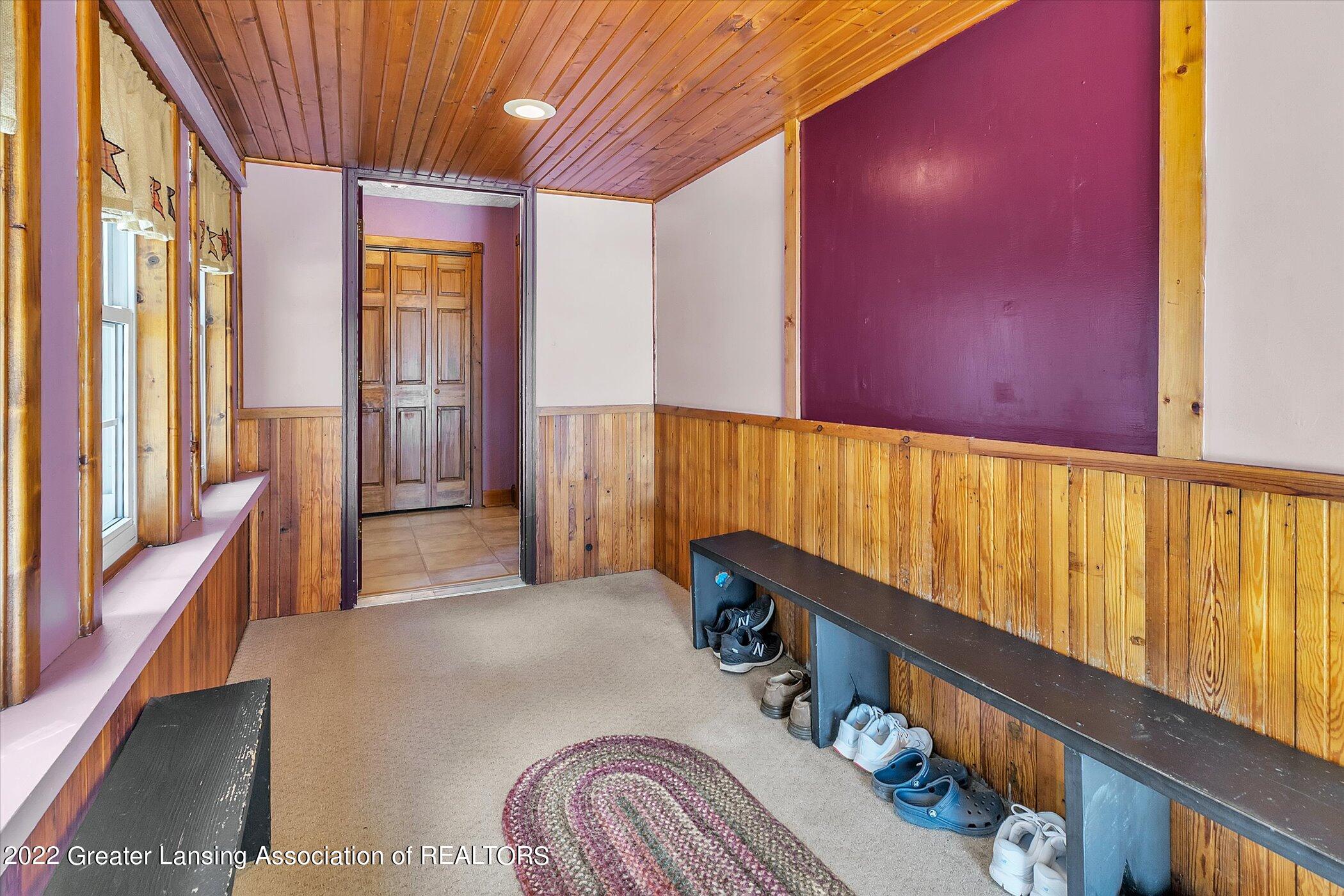 8396 Church Road St. Johns, MI 48879 - Photo 24 of 28 24-8396-W-Church-Rd-St-WindowStill-Real-