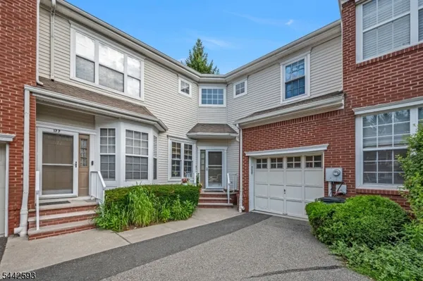 $5,000 | 178 Crown Point Road, Parsippany, NJ 07054