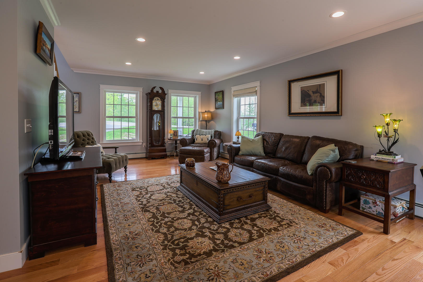 6 Pendleton Drive Hermon, ME 04401 - Photo 13 of 53 12 Living Room