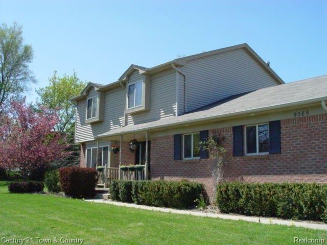 9385 North Eston Road Clarkston, MI 48348 - Photo 23 of 24 CLOSEUP