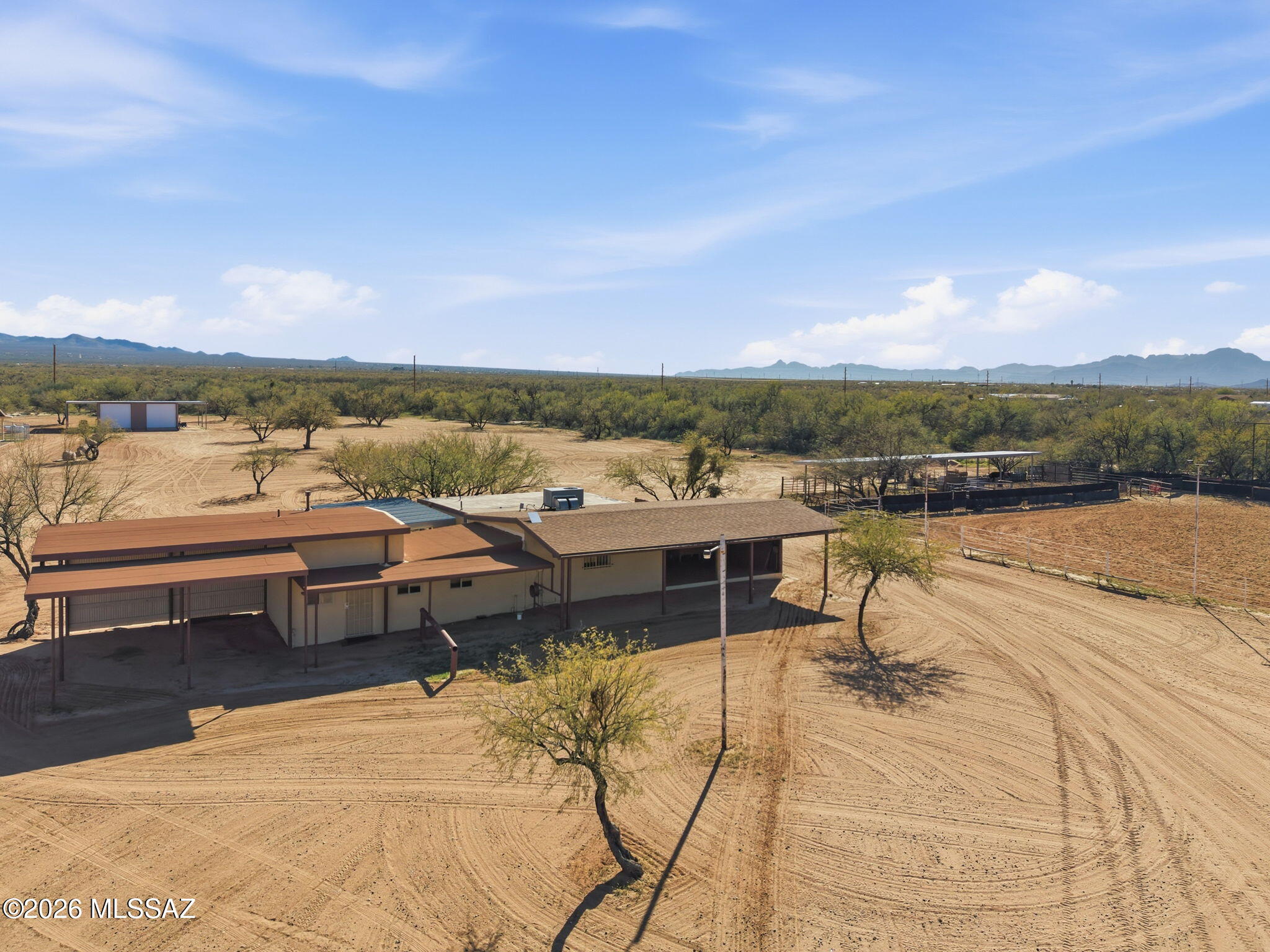 7192 South Marstellar Road Tucson, AZ 85735 - Photo 11 of 53 Gallery Image 11
