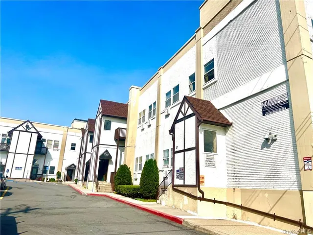 $1,600 | 39 Church Street, Unit 53, Port Jervis, NY 12771