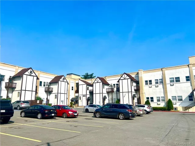 $1,600 | 39 Church Street, Unit 53, Port Jervis, NY 12771