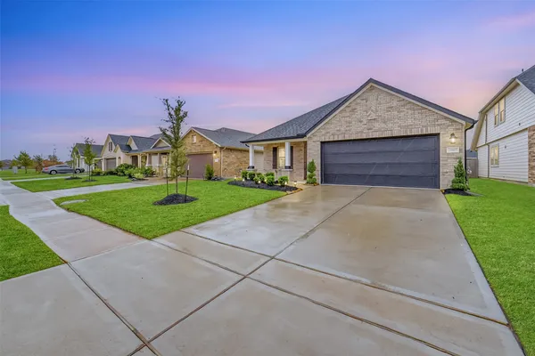 $325,000 | 25607 Marisol Sunsets Lane, Katy, TX 77493