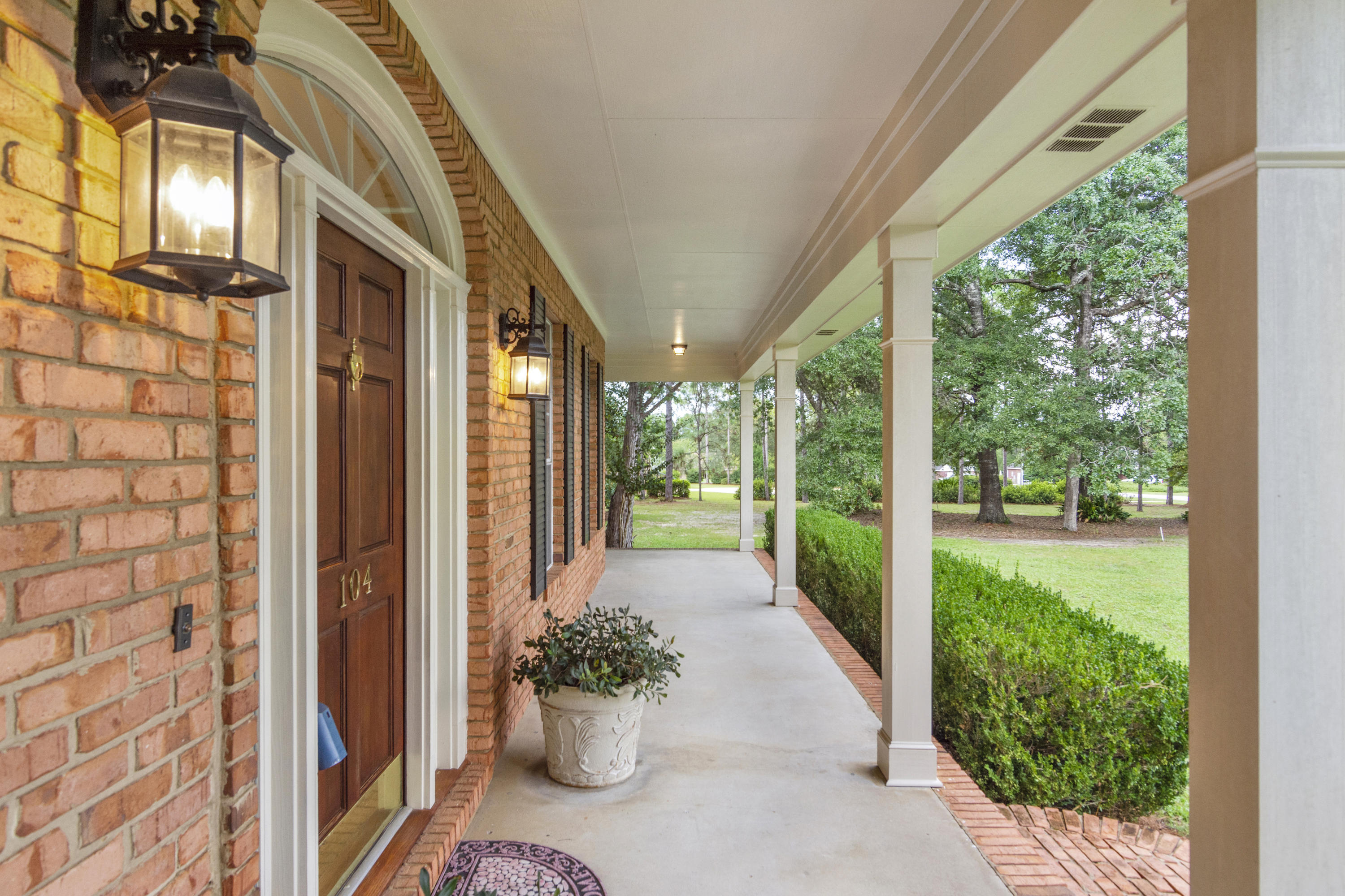 104 Lindley Road Crestview, FL 32536 - Photo 5 of 51 Gallery Image 5