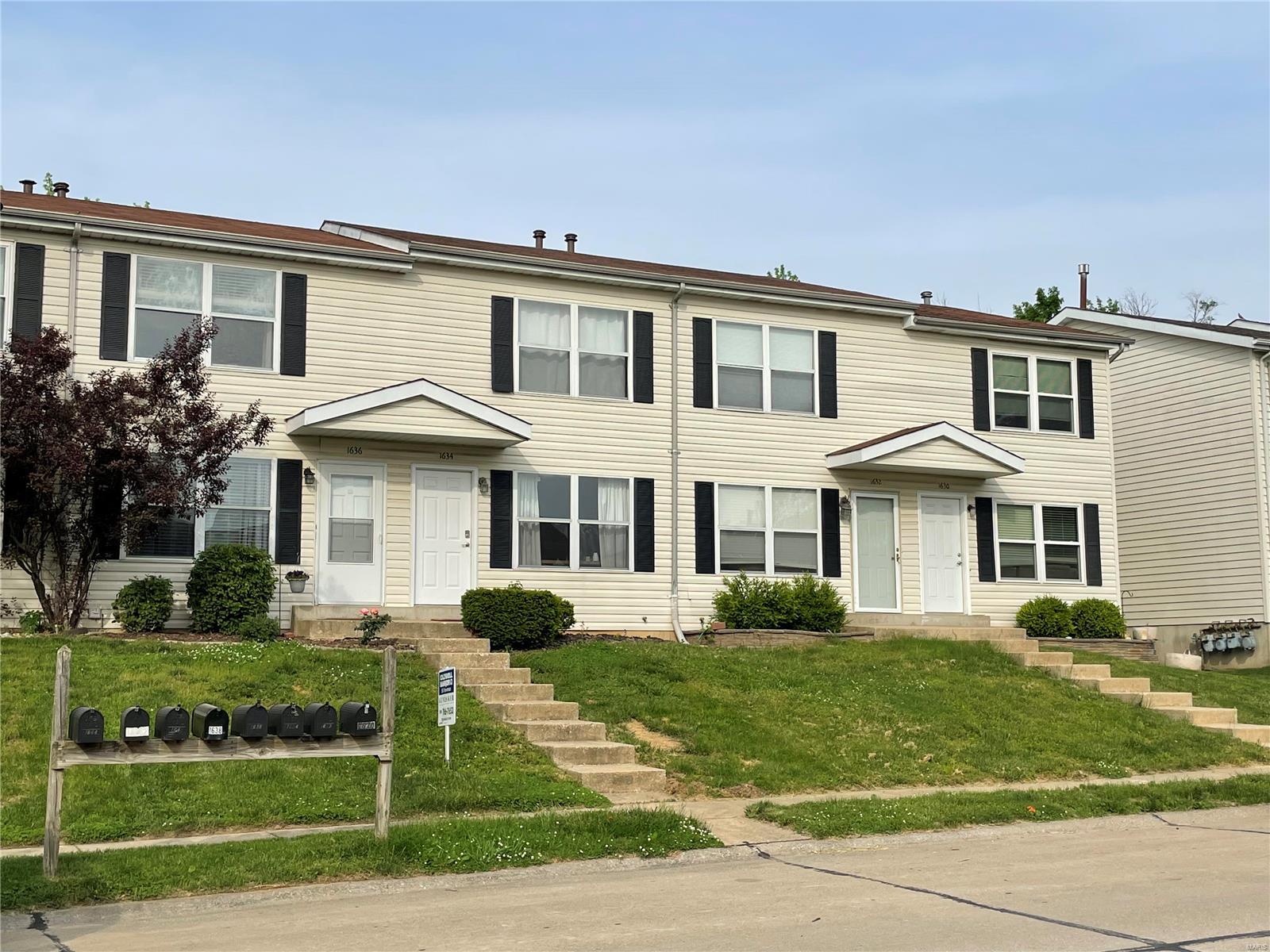 1636 Meyer Drive St. Charles, MO 63303 - Photo 11 of 29