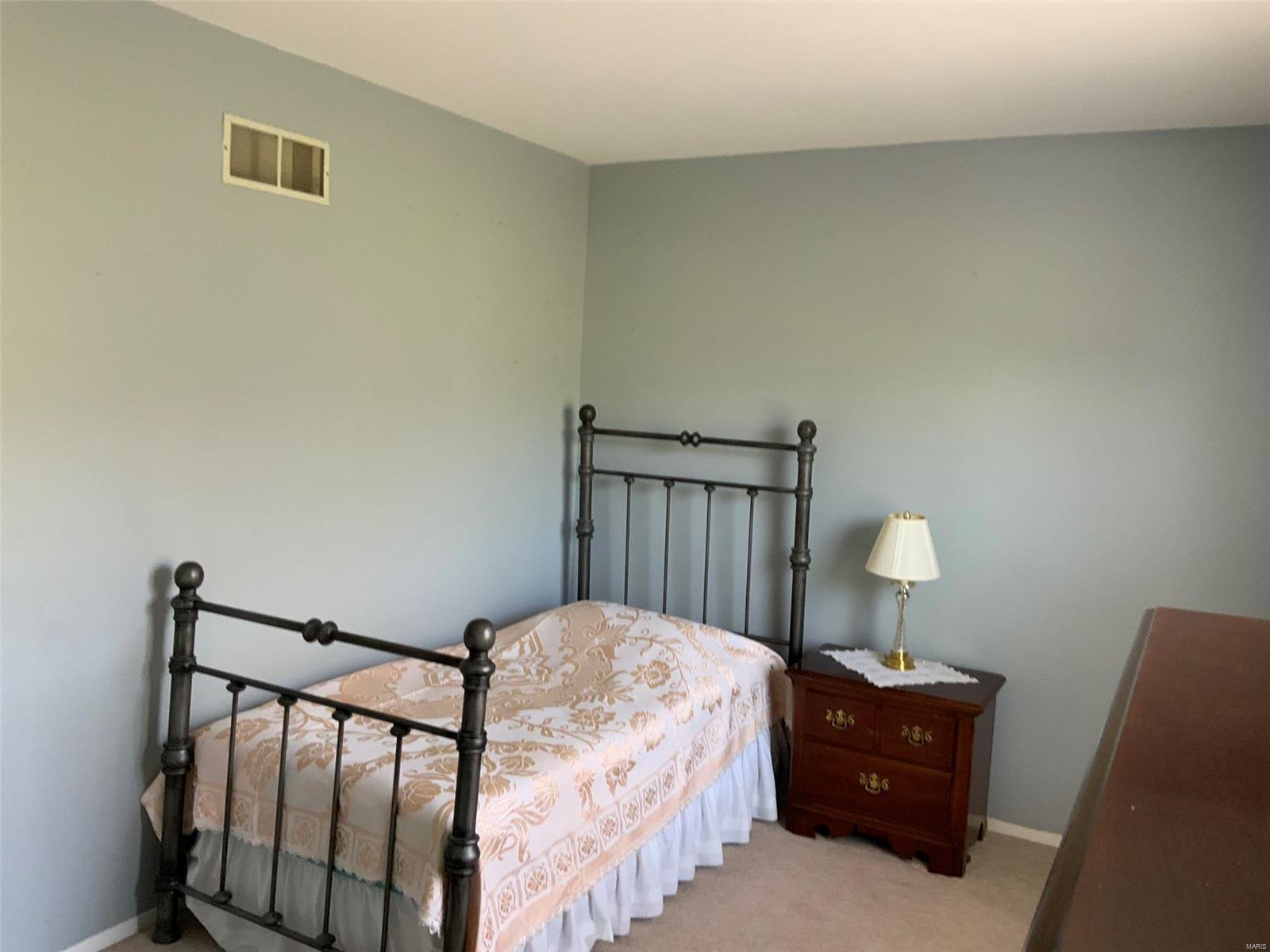 1636 Meyer Drive St. Charles, MO 63303 - Photo 7 of 29