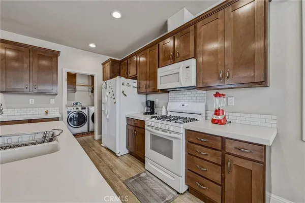 $409,000 | 5220 Lakeshore Boulevard, Lakeport, CA 95453