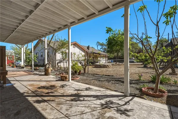 $409,000 | 5220 Lakeshore Boulevard, Lakeport, CA 95453