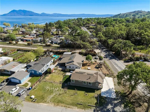 $409,000 | 5220 Lakeshore Boulevard, Lakeport, CA 95453