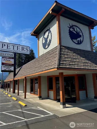 a view of a building entrance