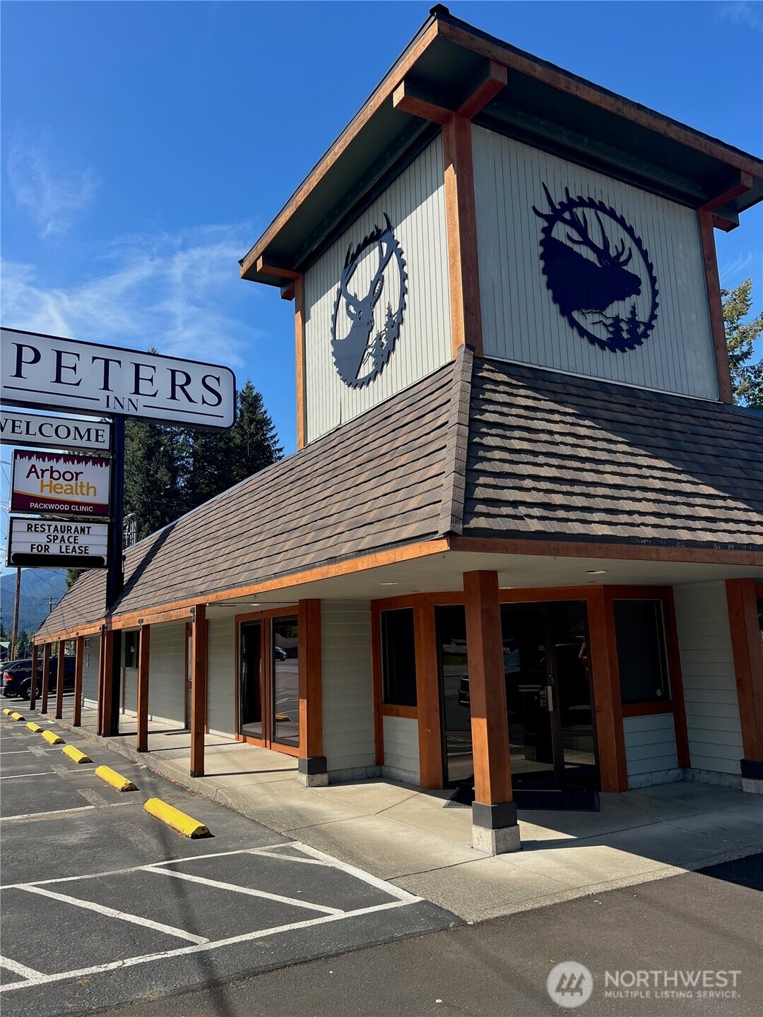 a view of a building entrance