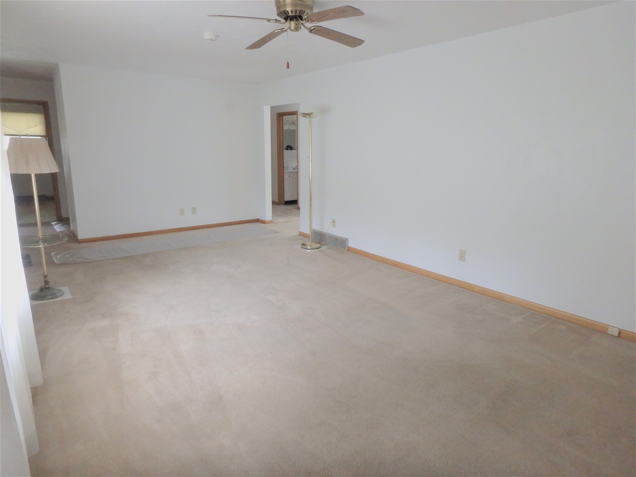 52040 Grape Road Granger, IN 46530 - Photo 6 of 29 Gallery Image 6