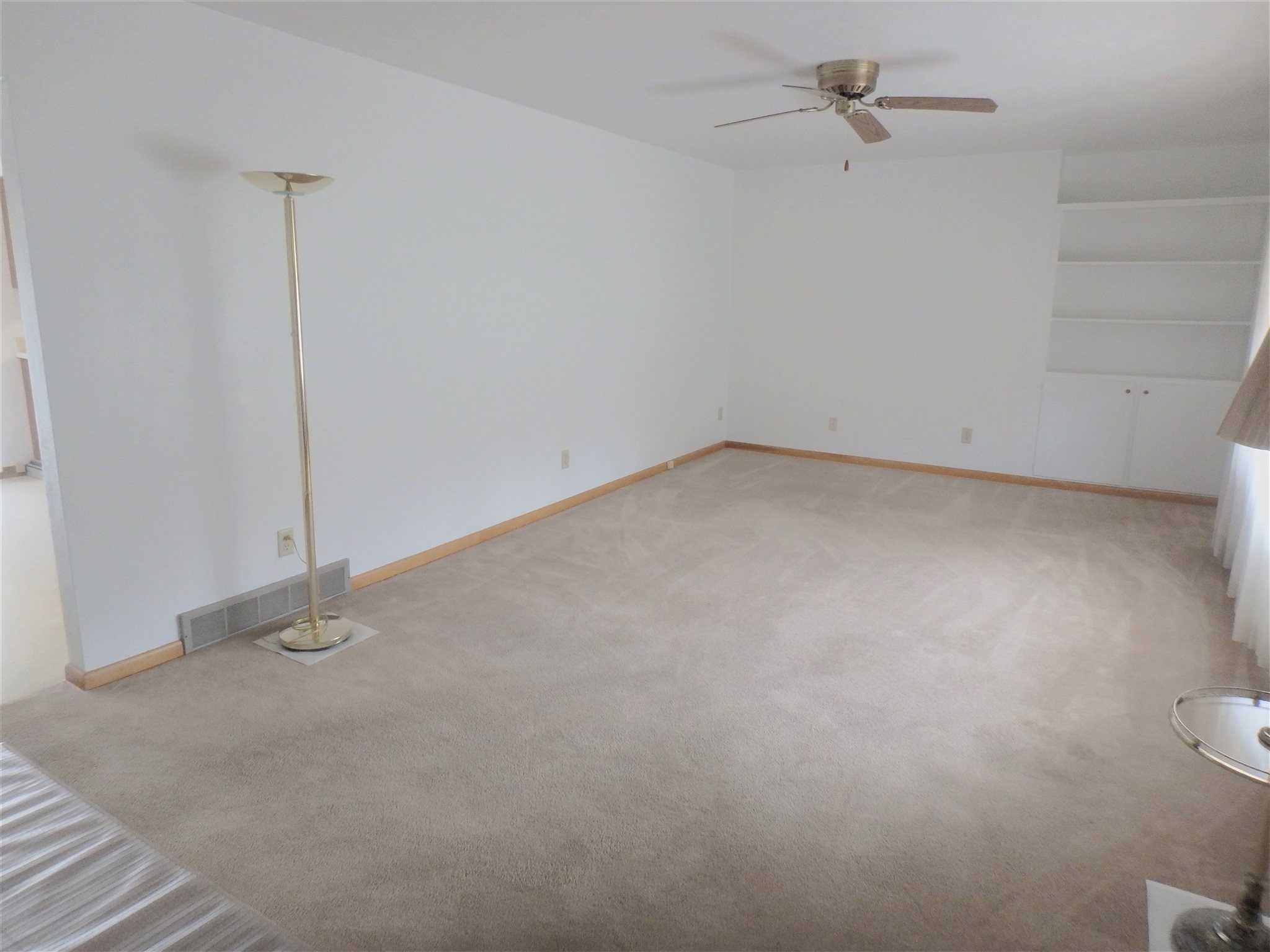 52040 Grape Road Granger, IN 46530 - Photo 8 of 29 Gallery Image 8