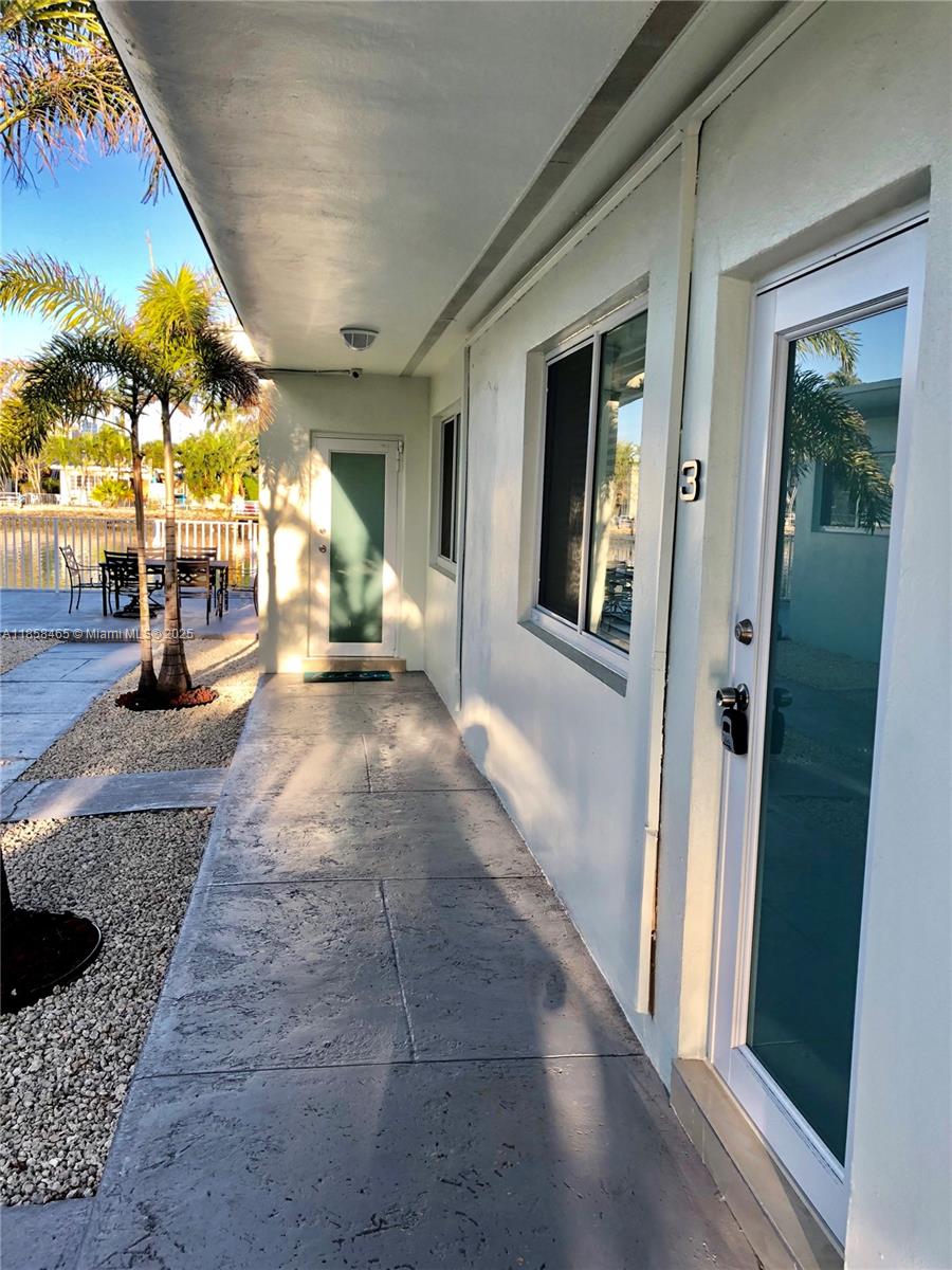 8227 Crespi Boulevard, Unit 3 Miami Beach, FL 33141 - Photo 15 of 27