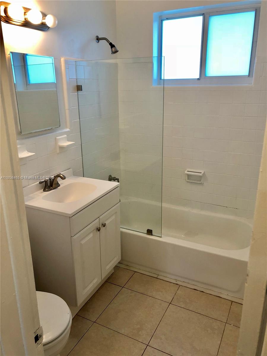 8227 Crespi Boulevard, Unit 3 Miami Beach, FL 33141 - Photo 7 of 27