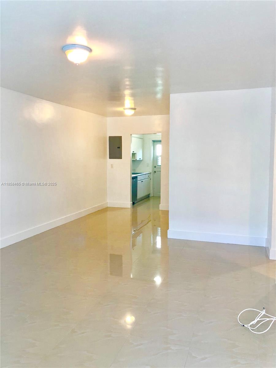 8227 Crespi Boulevard, Unit 3 Miami Beach, FL 33141 - Photo 10 of 27