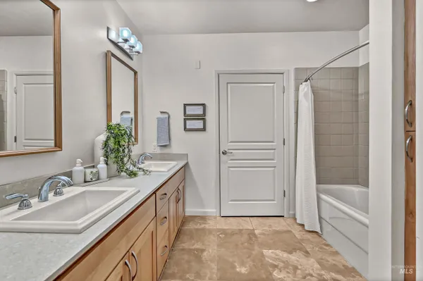 $695,000 | 323 West Jefferson Street, Unit 103 103, Boise, ID 83702