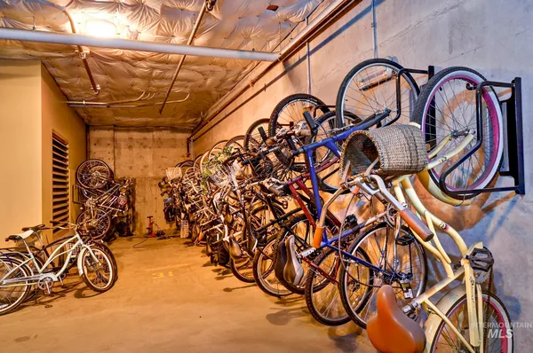 $695,000 | 323 West Jefferson Street, Unit 103 103, Boise, ID 83702