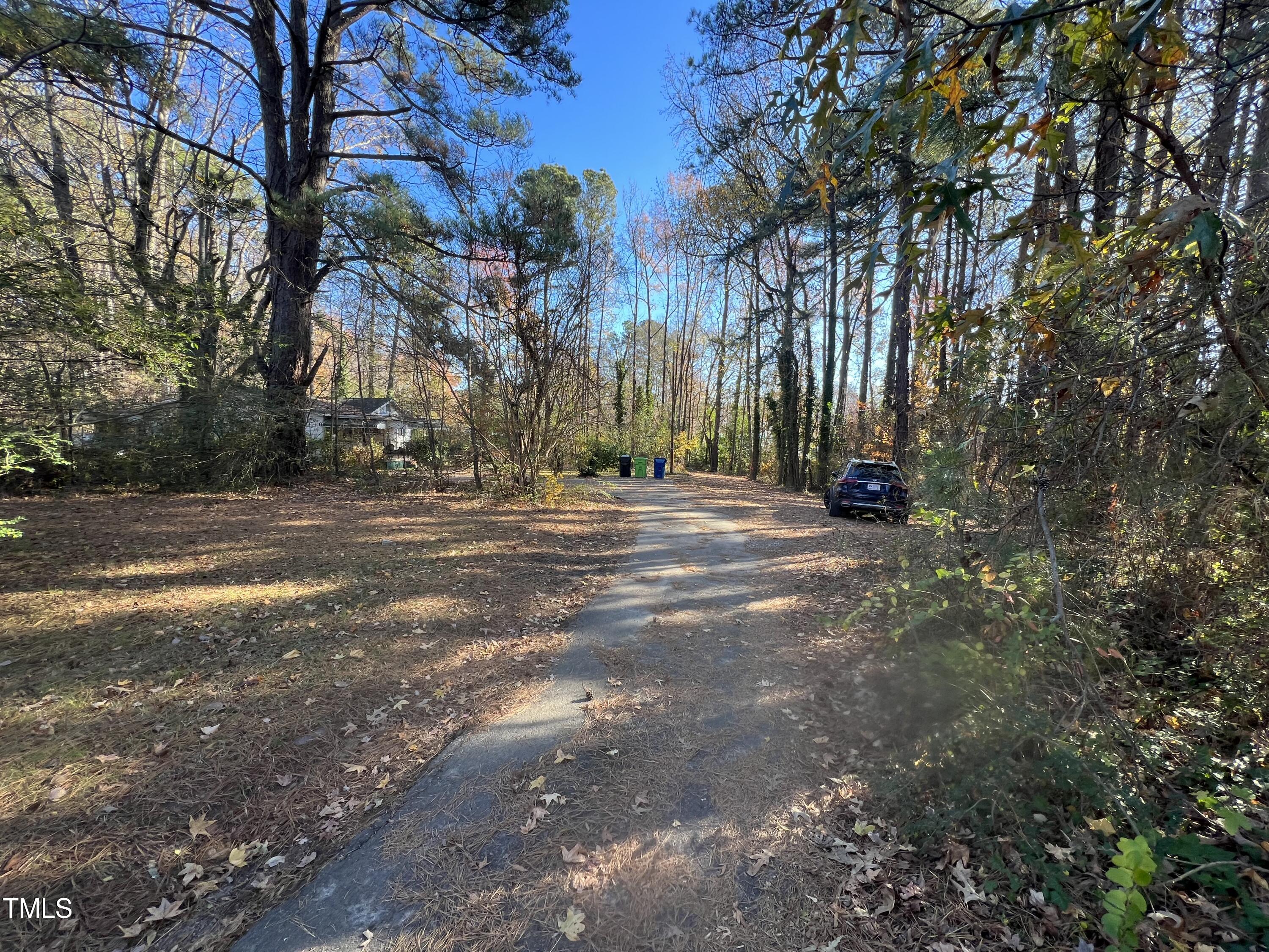 3030 Careway Place Raleigh, NC 27607 - Photo 2 of 3 Driveway