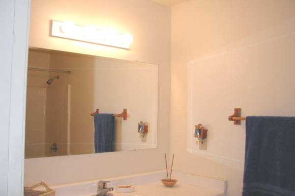19-4128 Wright Road, Unit 1 Volcano, HI 96785 - Photo 8 of 36 a bathroom with a bathtub and shower